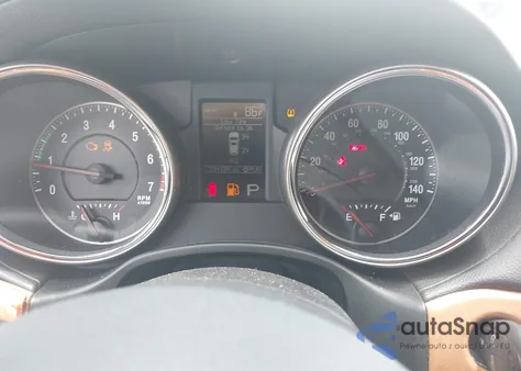 2013 Jeep Grand Cherokee Overland z USA, uszkodzony, nr VIN 1C4RJECG5DC534481